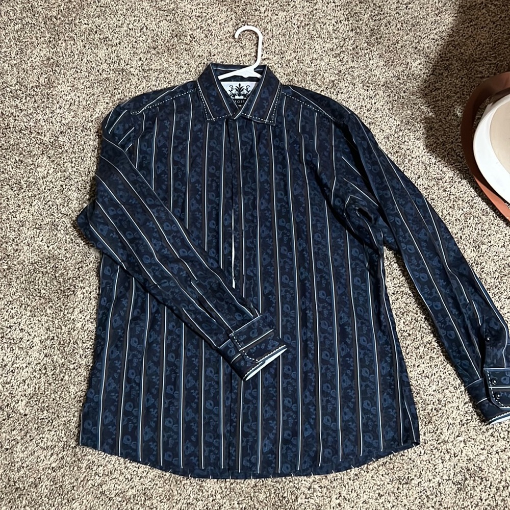 Zagiri Men’s Button Down Dress Shirt.